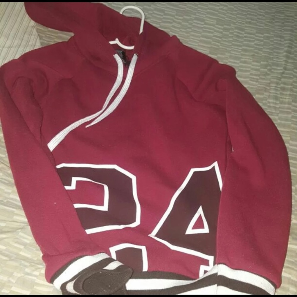 A SMALL Love sweat shirt / Hoodie